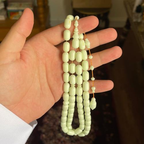 بكلايت قديم من دومنه فستقي