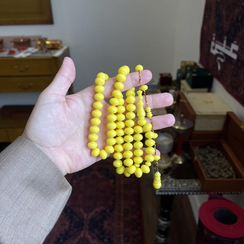 مسباح شبيه البلياردو بالكثافة والرنه