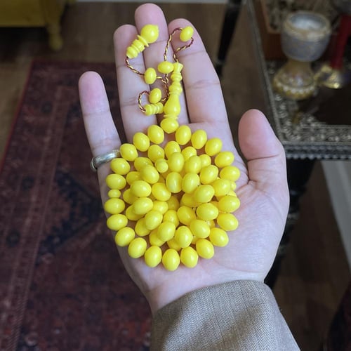 مسباح شبيه البلياردو بالكثافة والرنه