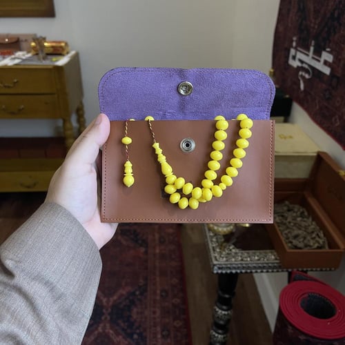 مسباح شبيه البلياردو بالكثافة والرنه