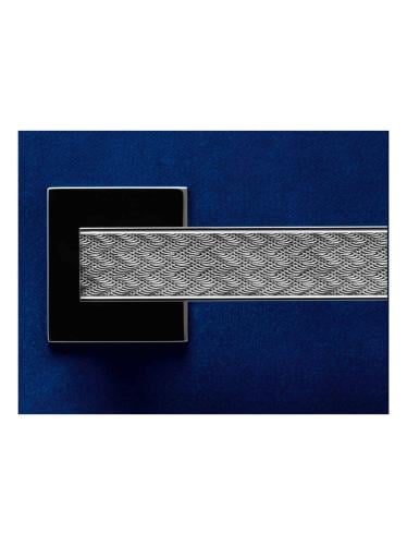 مسكة باب ايطالي Olivari