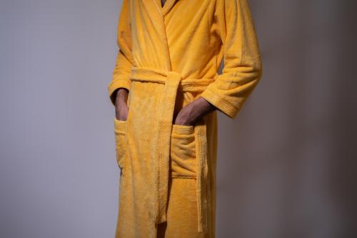 Luxury men's robe with a yellow hat