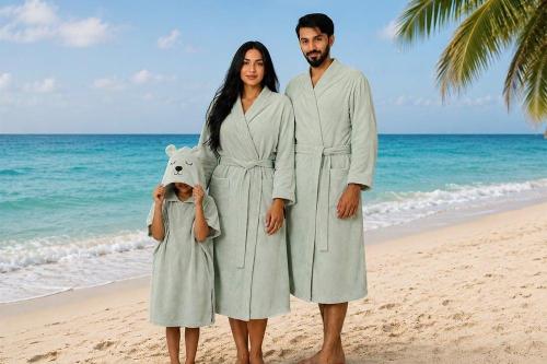 Family package without hat green color