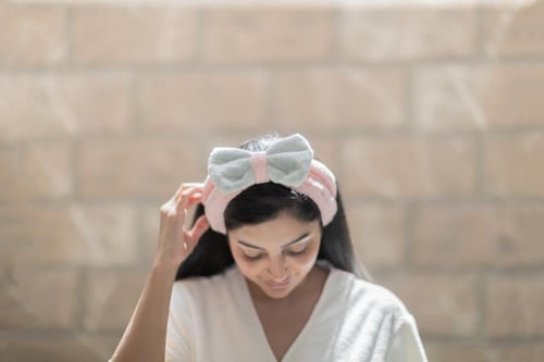 ربطة شعر ملونه فيونكة