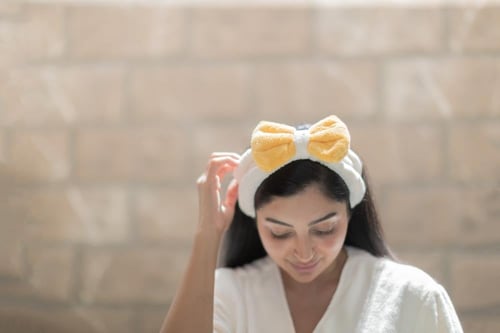 ربطة شعر ملونه فيونكة