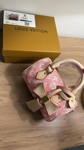 LV نانو سبيدي-بينك