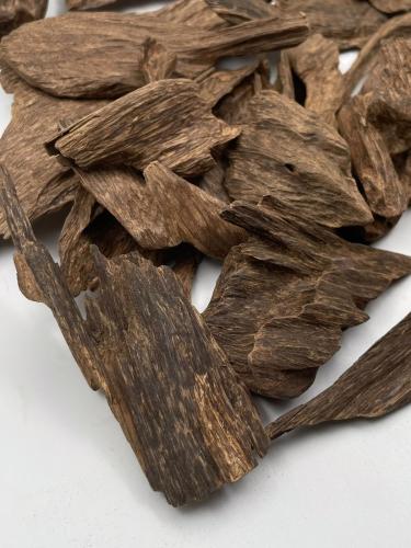 عود كمبودي ملكي (وقيه)