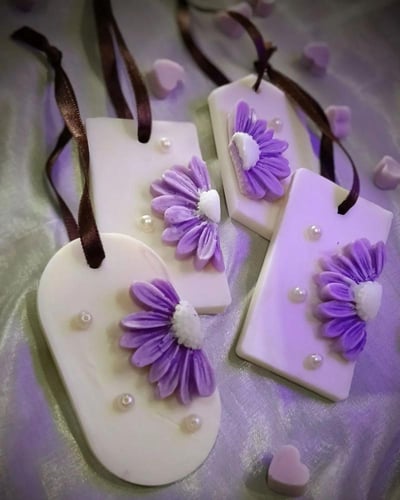 تاقات الورد المعلقه