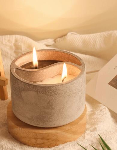 شمعه مميزه برائحتين