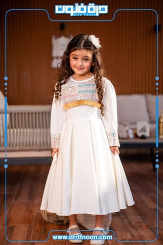 فستان رمضاني أبيض