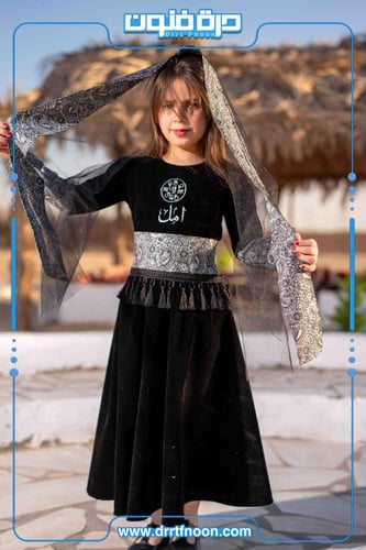 فستان مخمل يوم التاسيس ( بناتي )