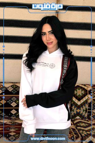 بلوفر التأسيس بنقش السدو ( نسائي )