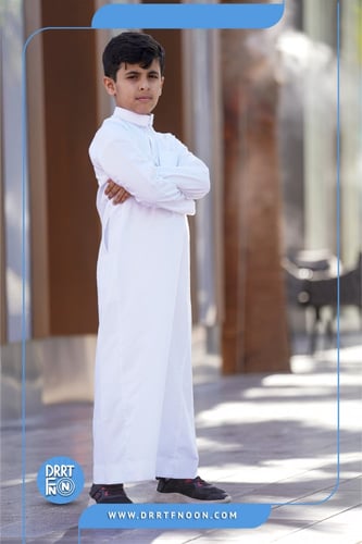 ثوب أبيض ولادي