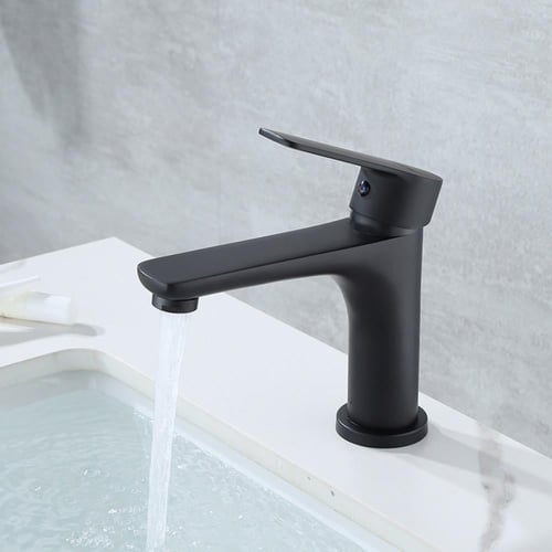 خلاط مغسلة اسود مع راس هراب نفس اللون