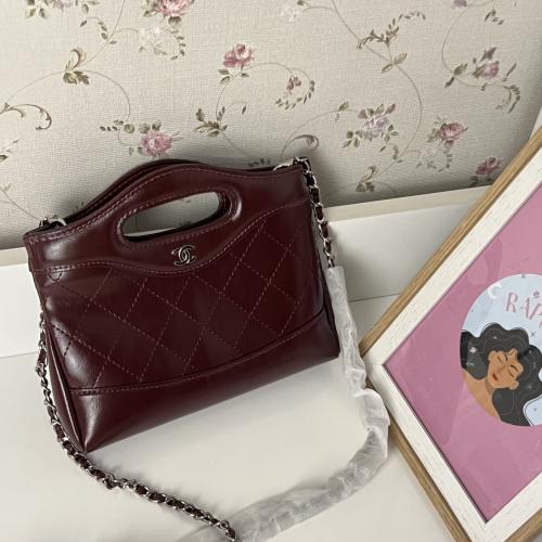 Chanel 20 cm maroon (silver logo)