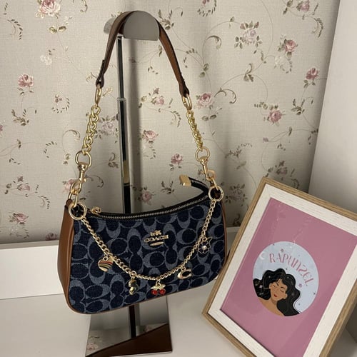 كوتش تيريDenim كحلي وبني + تشارم كوتش