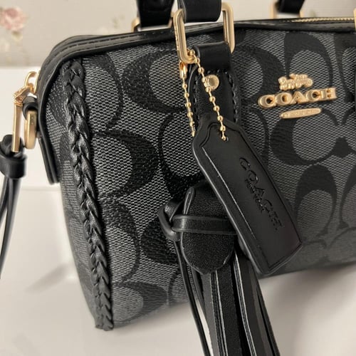 كوتش روان أسود ١٨سم ( أطراف مجدولة)