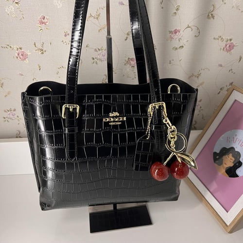 كوتش مولي كروك أسود 25cm + تعليقة كرز