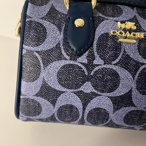 كوتش روان أزرق 17cm