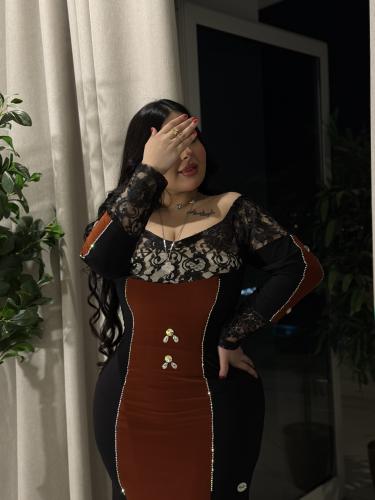 فستان اسود بني كريستال