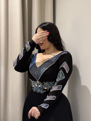 فستان كلوش اسود شك