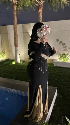 فستان اسود كريستال شيفون حليبي