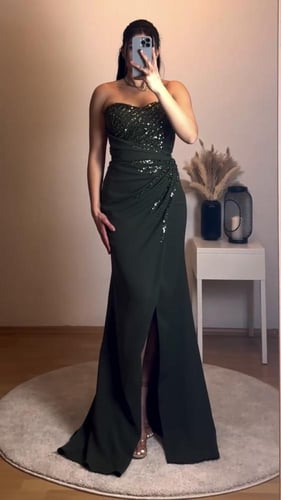 فستان سهرة شك