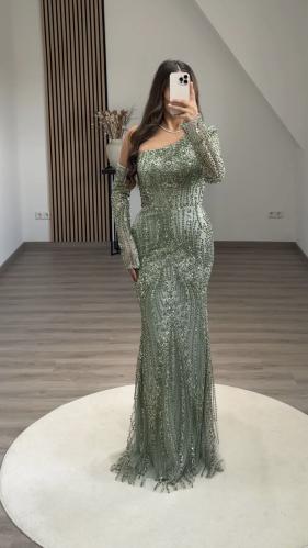 فستان سهرة شك