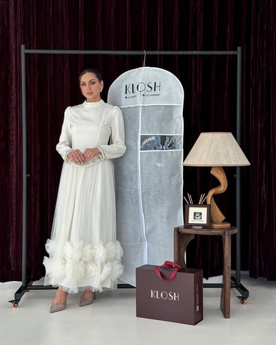 فستان متعدد بلونين