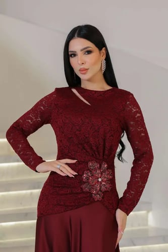 فستان عيد احمر دانتيل