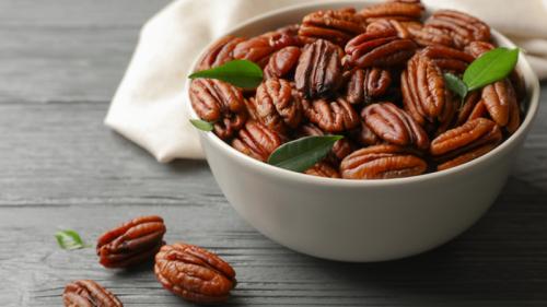 جوز البيكان 1KG
