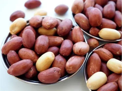 فول سوداني ملبس 1 كيلو