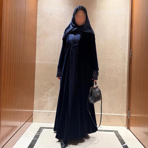 ‏عباية شتويه مخمل