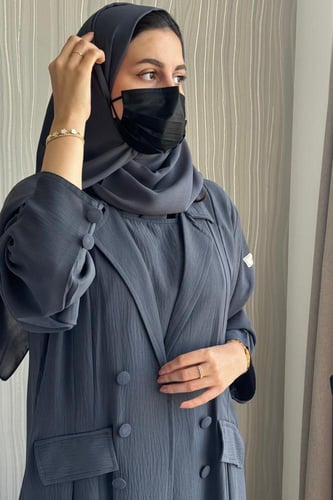 عبايه سفر ياقه رمادي