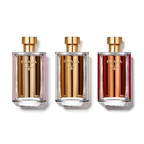 عطر لا فام برادا المركز