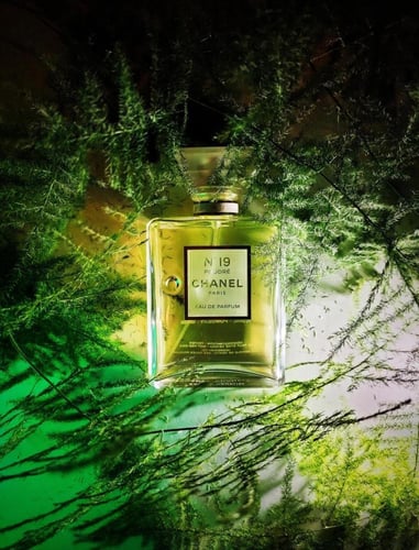 N°19 POUDRÉ Eau de Parfum