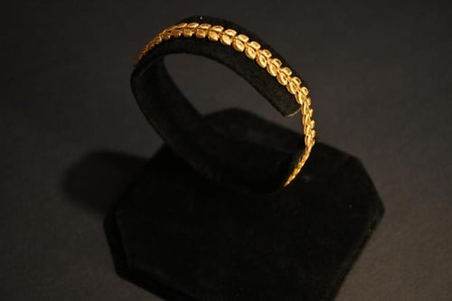 اسواره غصن الزيتون عيار 21