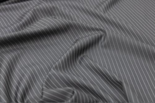 مقلم ملكي رمادي