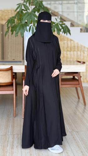 عباية هناء