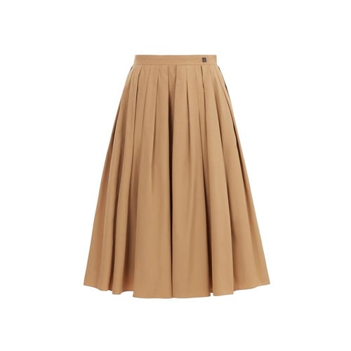 طقم رسمي نسائي