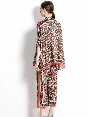 سوت نسائي صيفي