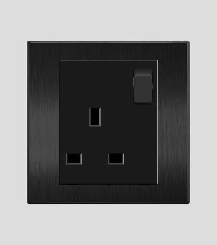 مقبس (فيش) ثلاثي مع مفتاح BS