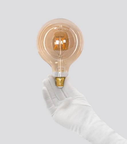 مصابيح إضاءة فلمنت إي27 ذهبى ليد 4 واط