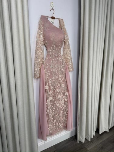 فستان نسرين