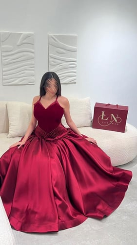 فستان Velvet Dream