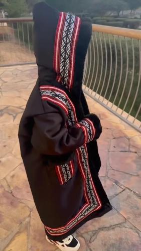 فرو شتوي للأطفال بالأسم فرو أنيقة