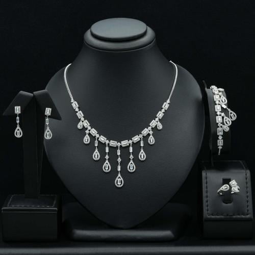 طقم ذهب ابيض (S3239)