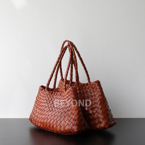 شنطة لونا لوكس – بني – ميديم