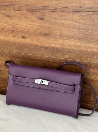 شنطة كلتش تو قو - موف