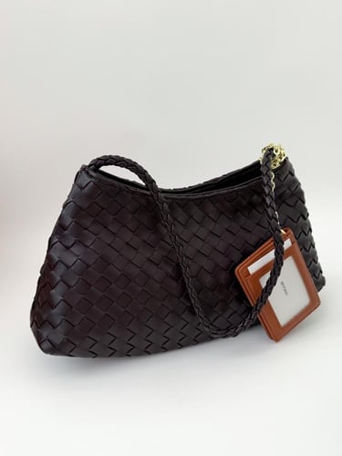 شنطة بيوند اريا - بني غامق